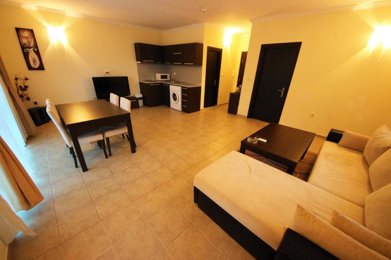 Menada Sveti Vlas Apartments Εξωτερικό φωτογραφία