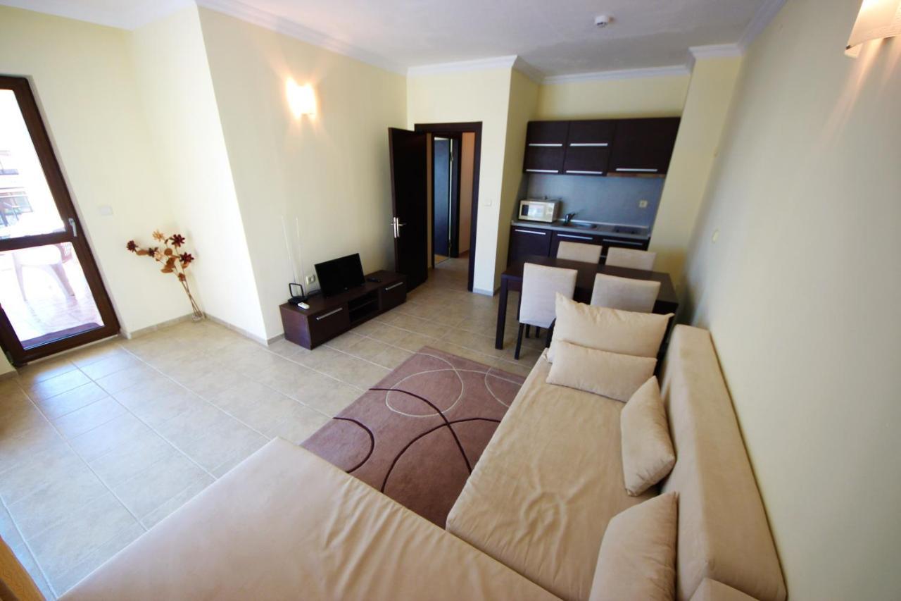 Menada Sveti Vlas Apartments Εξωτερικό φωτογραφία
